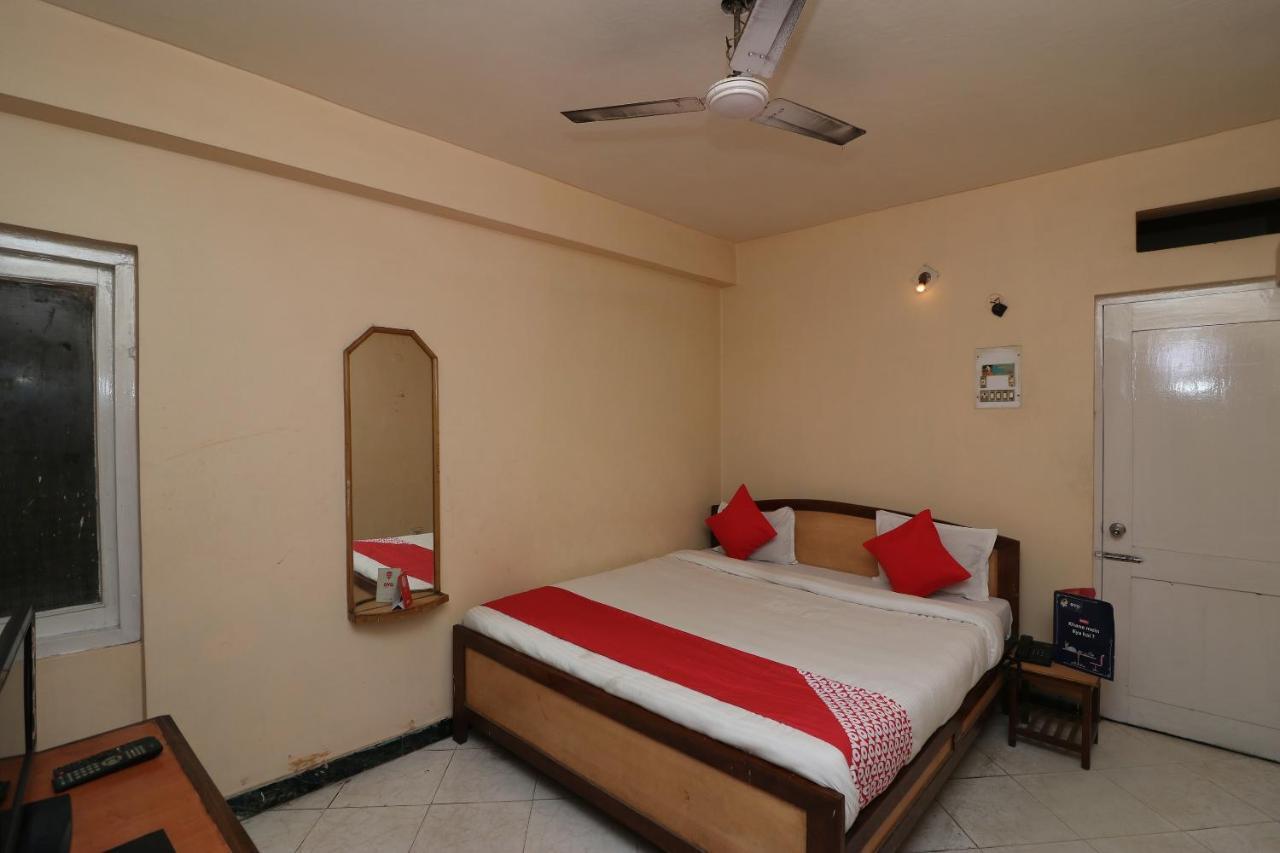 Oyo 17424 Hotel Swagat Гая Экстерьер фото