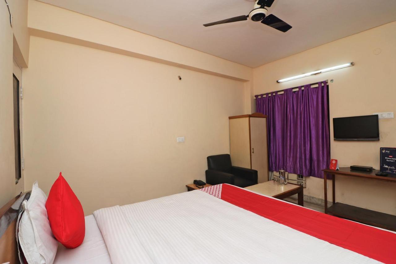 Oyo 17424 Hotel Swagat Гая Экстерьер фото