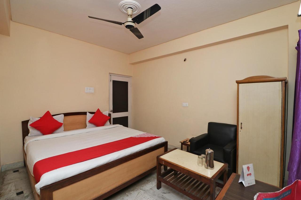 Oyo 17424 Hotel Swagat Гая Экстерьер фото